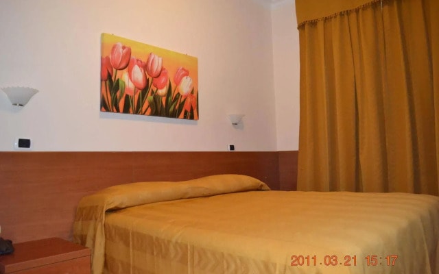 Hotel Everest