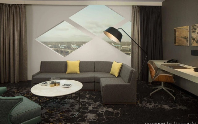 Отель Hilton Amsterdam Airport Schiphol