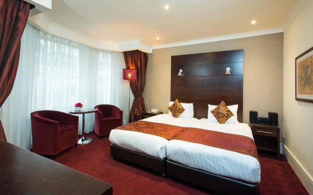The Park City Grand Plaza Kensington