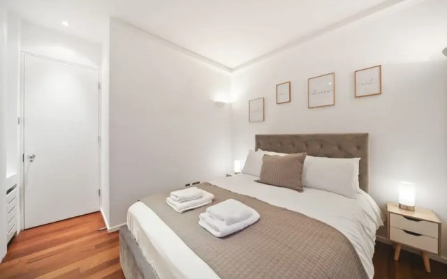 2 Bed Lux Apartment Near Central London Free Wifi