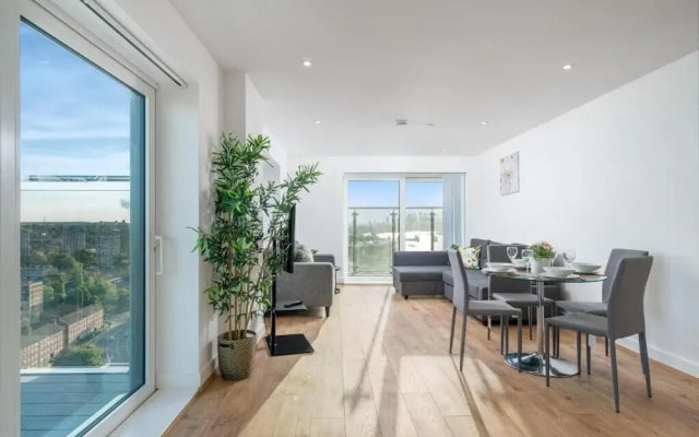 River View Mins to O2 & London Excel