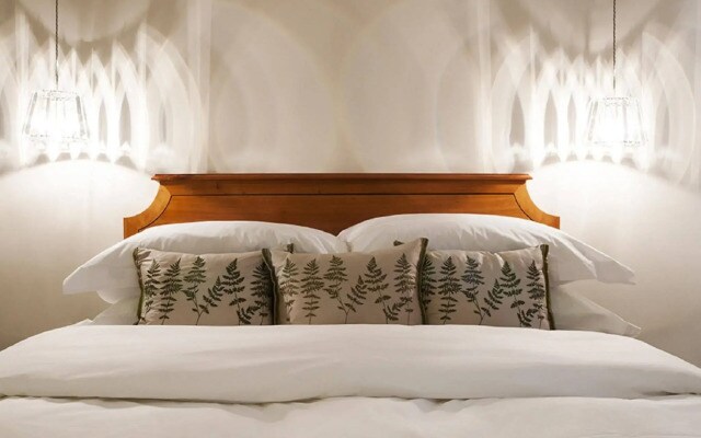Hurtwood Hotel