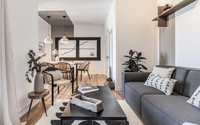 Lezat - 3 Bedrooms in R os Rosas