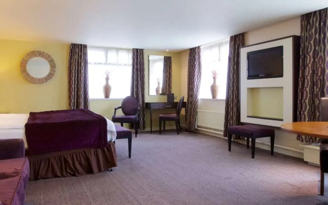 Hallmark Hotel Manchester Airport