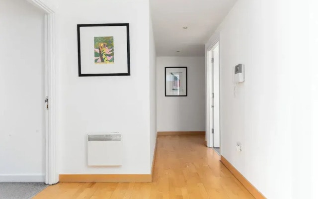 2 Bed Flat off Brick Lane