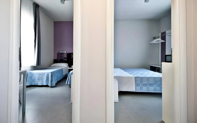 Hotel Mondial