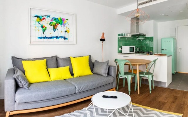 Home Art Apartments Salamanca