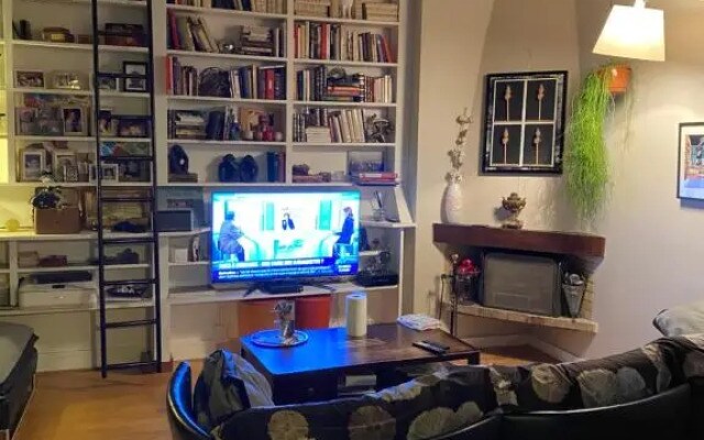 Apartment with terrace in Paris center - MONTORGUEIL district