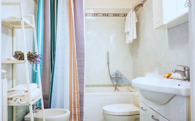 Big and Bright Flat in the Heart of Trastevere
