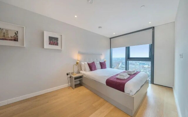 Roomspace Apartments - Churchyard Row