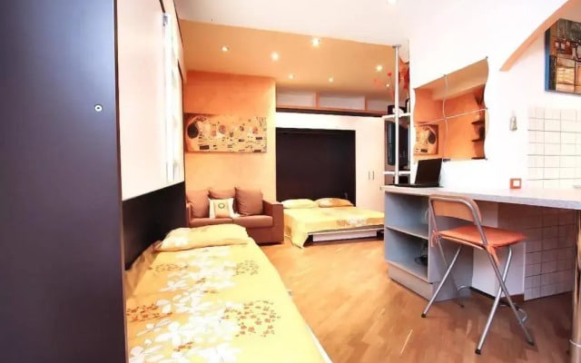 Petite Home in Rome