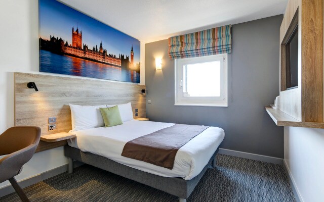 ibis Styles London Excel