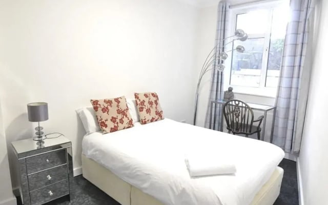 Kensington Hotel Apartments