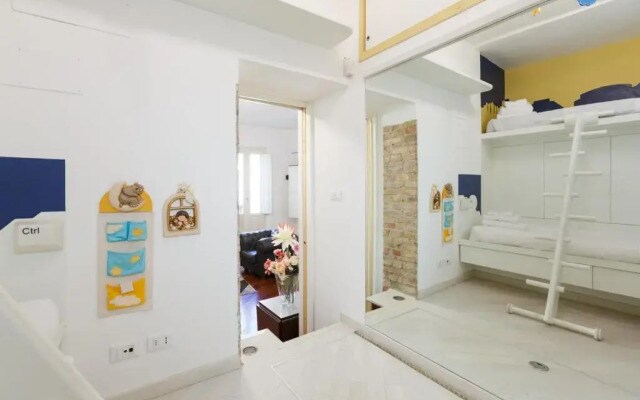 Trevi Charming Penthouse