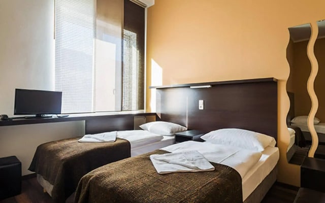 Apple City Hotel