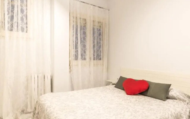 Akira Flats Sant Pau apartments