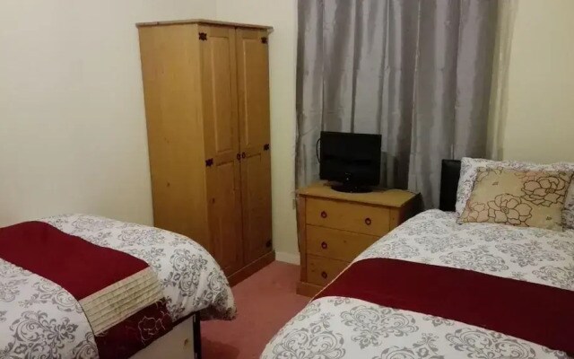Manor House With Garden 6ppn max