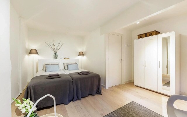 Adam's Suite