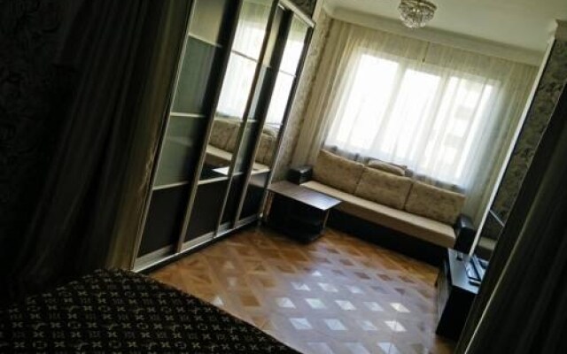 13 Level Apartments