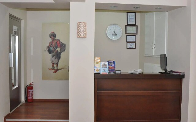 Taya Hatun Hotel