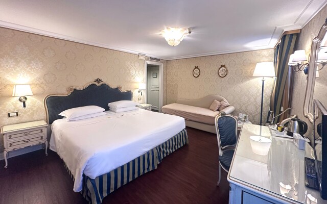 Hotel Antiche Figure