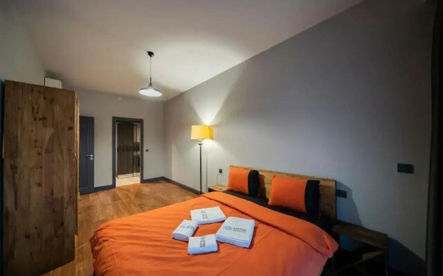 Superior, classy residence,7/24 Security,2 bedroom ( Benesta 55 )