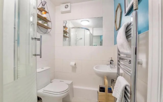 Abbotts Mews - Studio Apartment