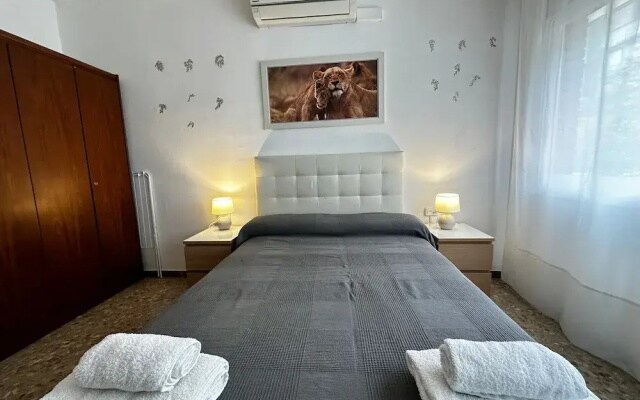 Rooms Sepulveda