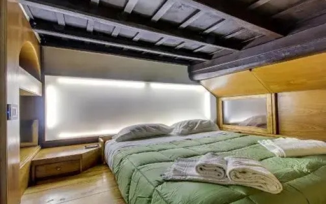 Urban Boathouse