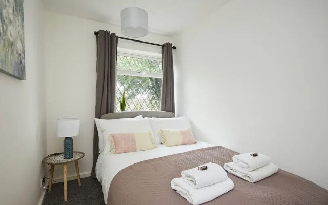 Elder Tree Lodge