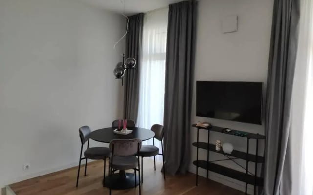 Laumių monai
