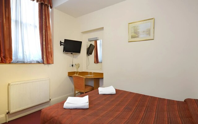 Berkeley Court Hotel