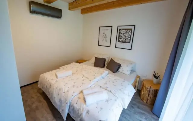 Apartment Near Pernstejn Castle in Smrcek
