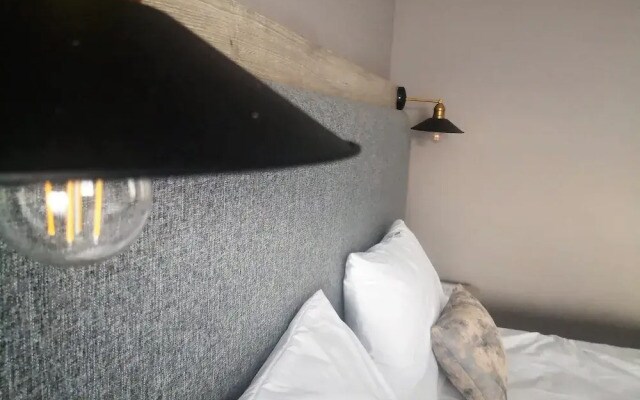 HBS Boutique Hotel & Restaurant