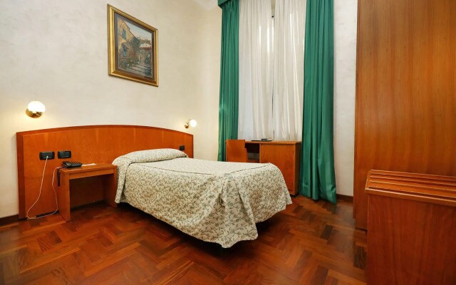 Hotel Corot