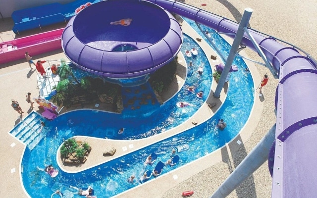 3 Bed Caravan - Near Beach, 5 Star Reviews, Wifi