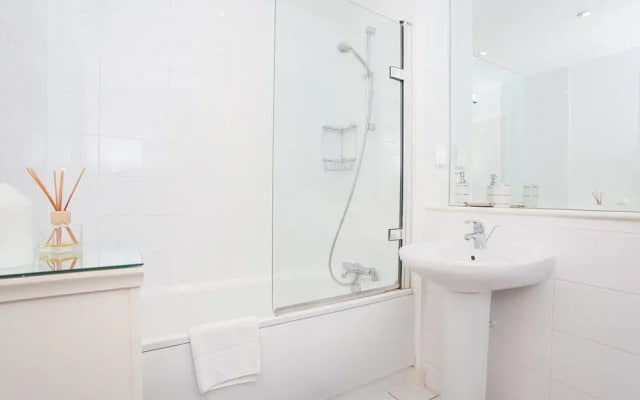 Charming 1 Bedroom Flat in East Putney