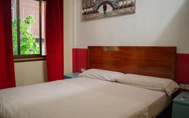 Hostel Ideal Badal