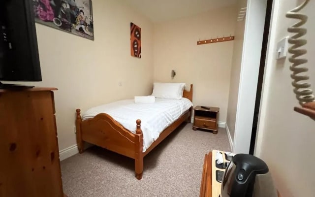 The Exchange Coach House Inn
