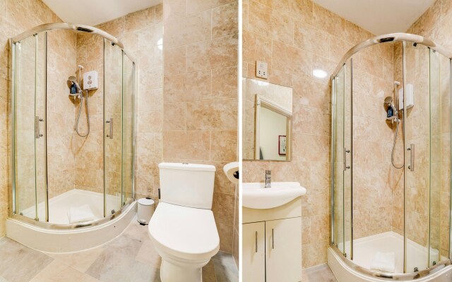 Belvilla Ilford Station Hotel, 4 min from Elizabeth line
