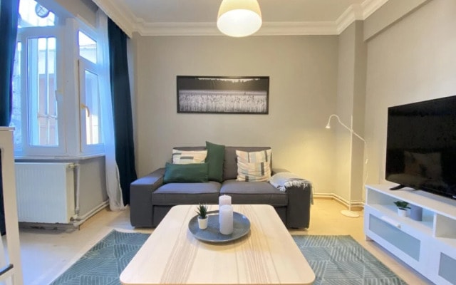 Lovely Flat With Central Location in Fatih