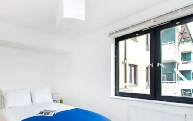 Clean Two Bedroom Apartment