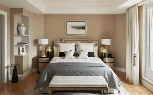 Отель Four Seasons George V