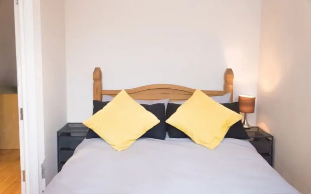 Apartment With Garden Maida Hill