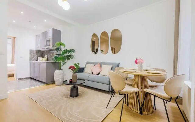 Authentic Apartment - 1br/4p - Grands Boulevards