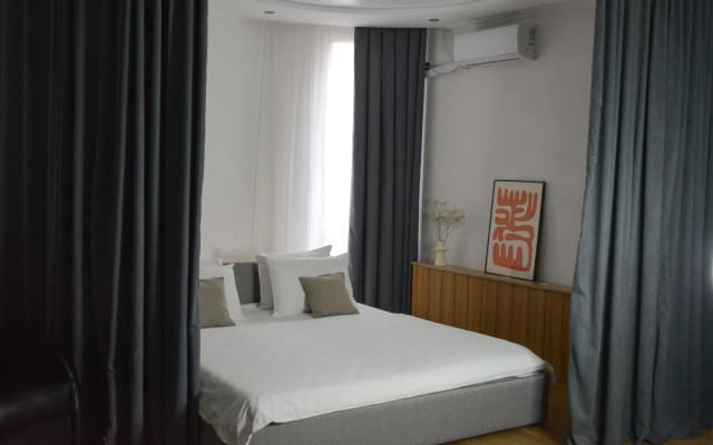 Notte Place Hotel (Нотте Плейс)