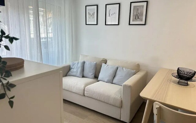 Beach Apartment 4