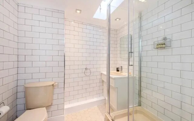 2 Bed Apartment, Notting Hill