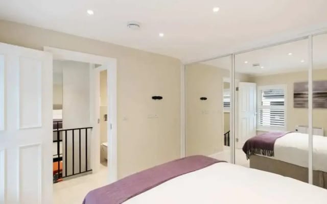 Bright 1 Bedroom House near Edgware Road