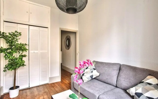 Amazing Deal "saint Germain"